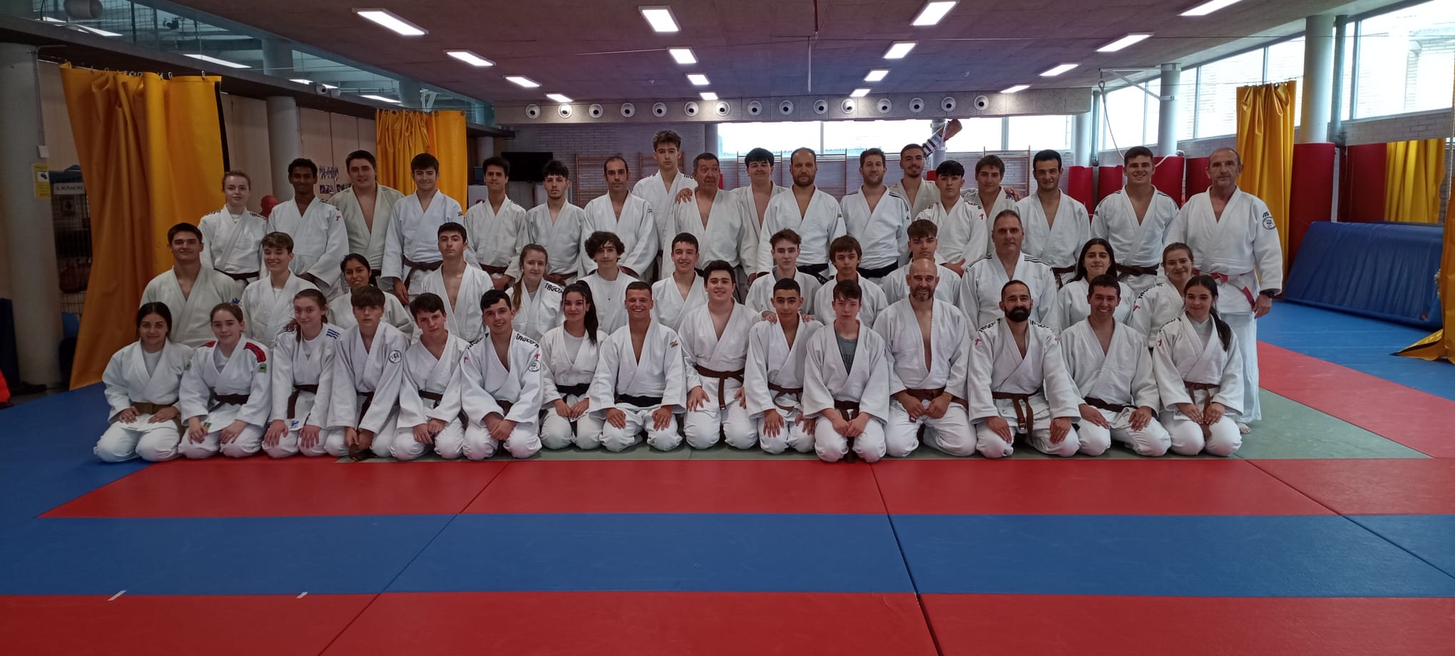 Gran participaci&oacute;n en el Curso de Aula de Formaci&oacute;n Continua de Judo impartido en Pamplona el 13/05/23